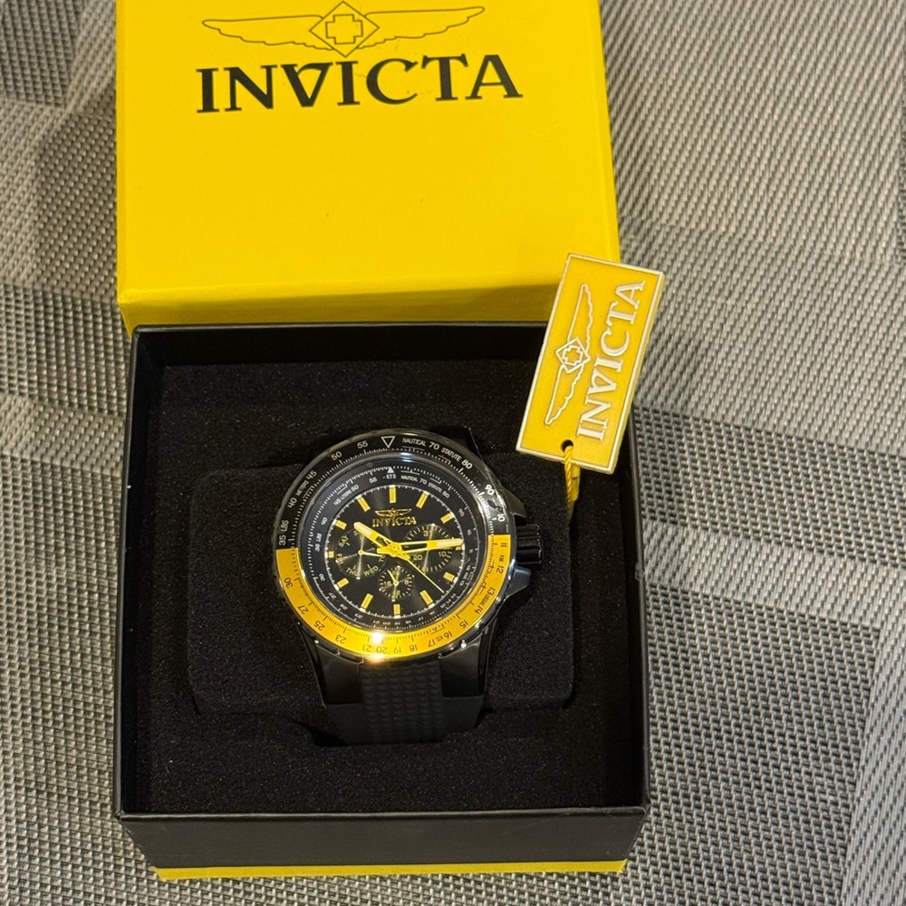 Invicta Aviator Black and Yellow Men's Watch